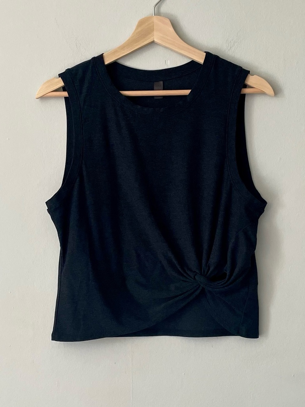 Beyond Yoga Heather Black Twist-Front Tank Top